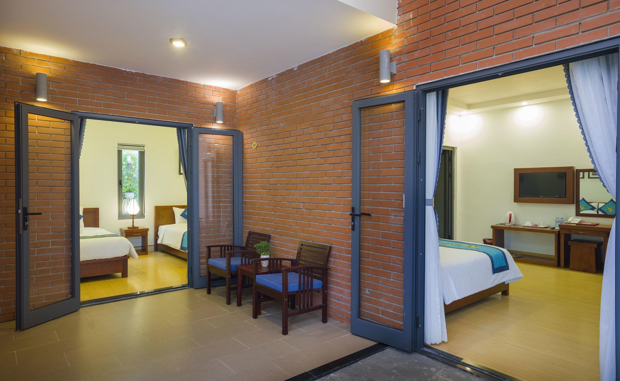 River Waves Villa Hoi An Exterior photo