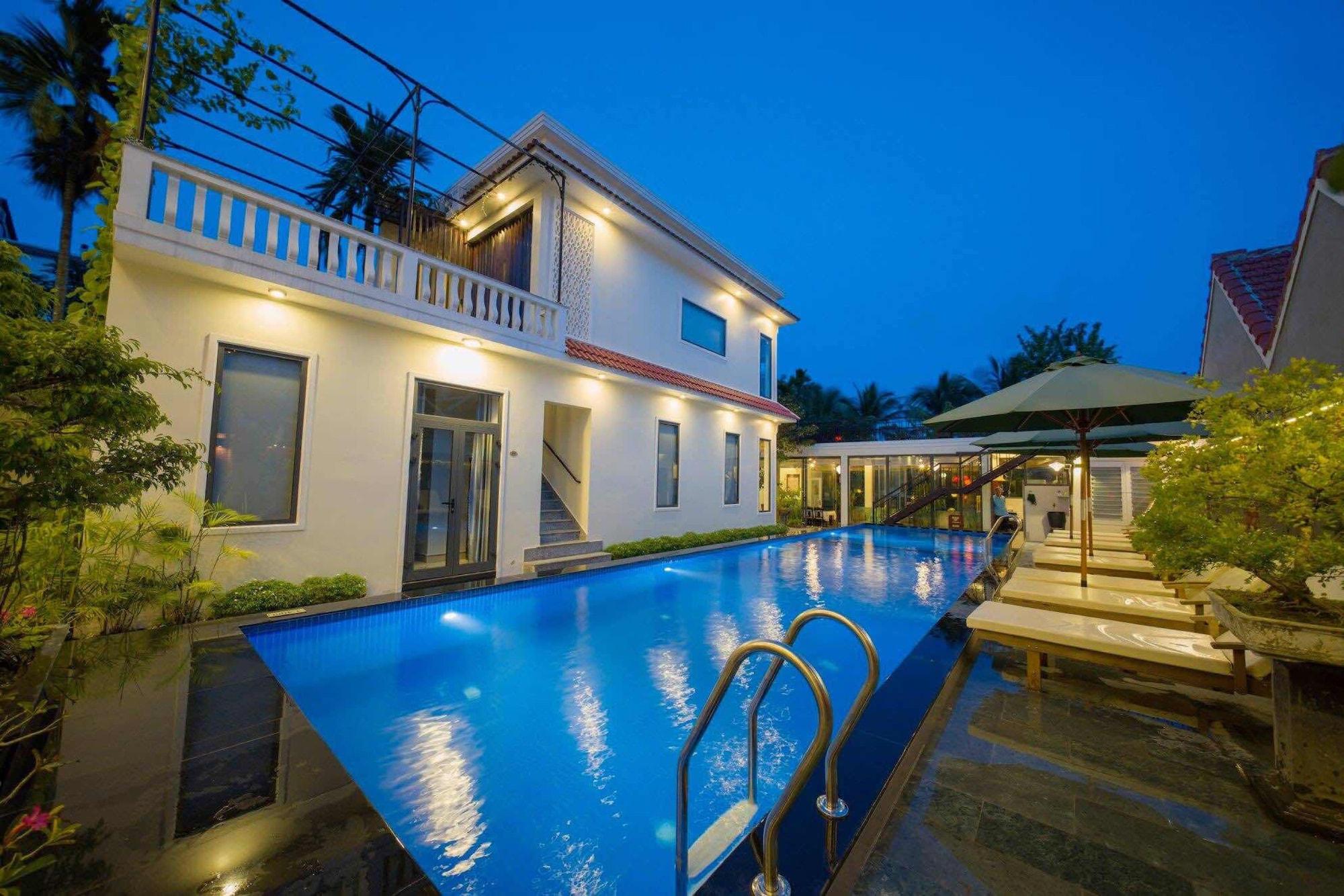 River Waves Villa Hoi An Exterior photo